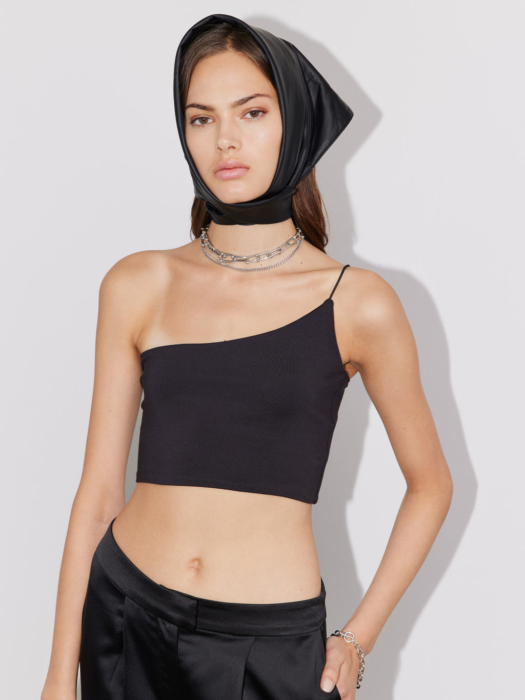  Crop Tops Top Mila Dames Zwart