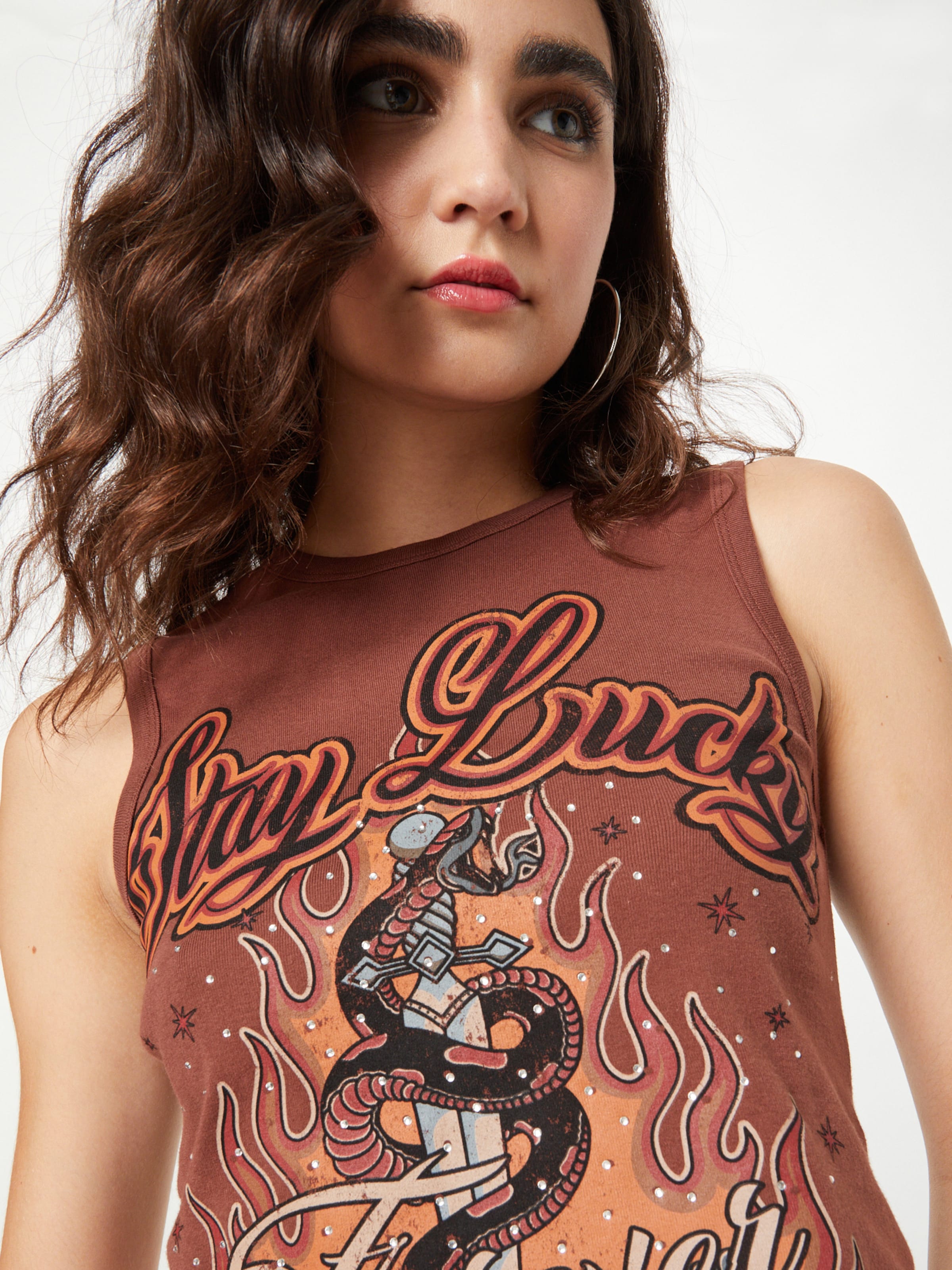 BDG Urban Outfitters Crop Tops Top STAY LUCKY Dames Bruin