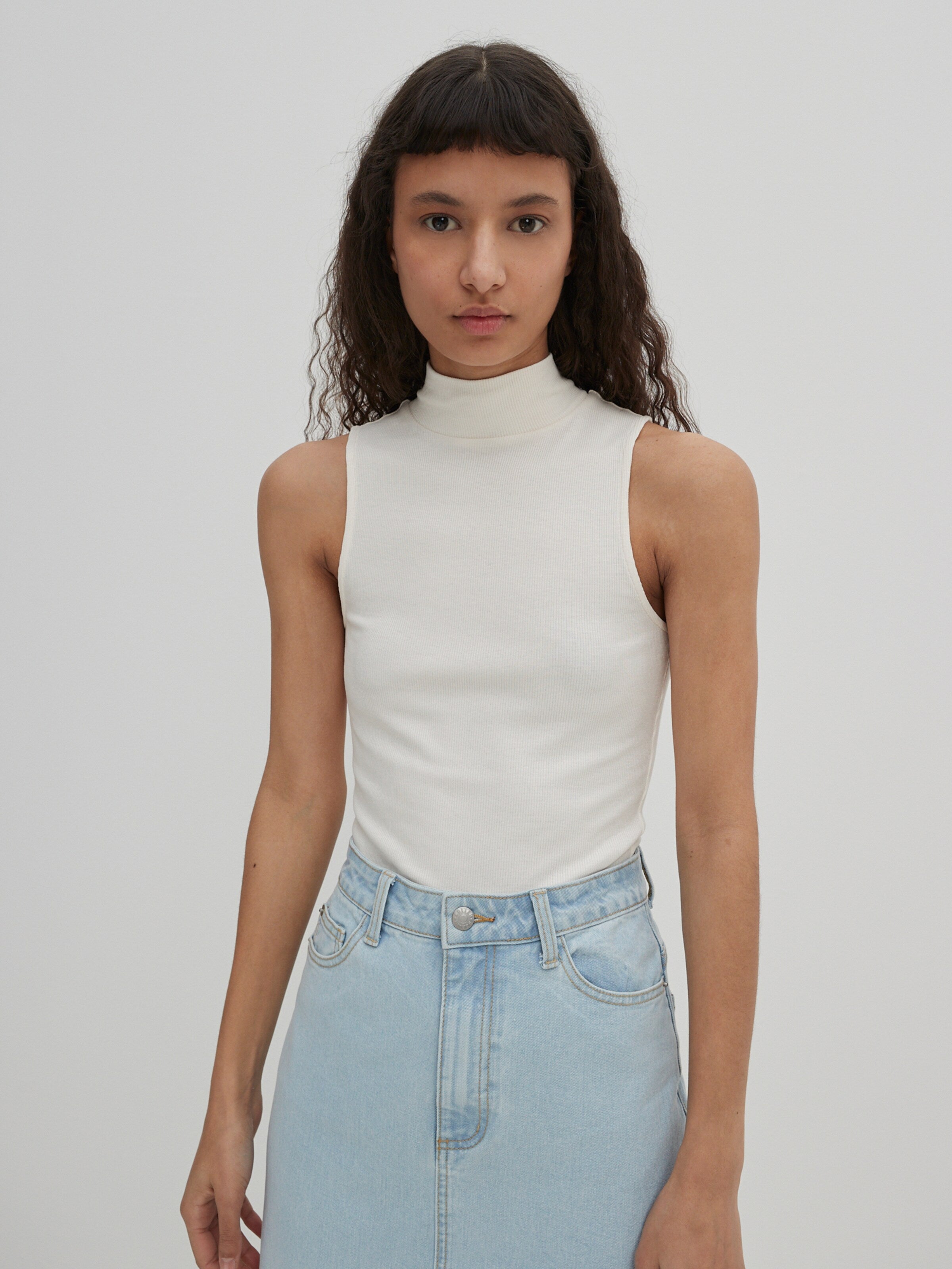 EDITED Mouwloze Shirts Top Lara Dames Offwhite