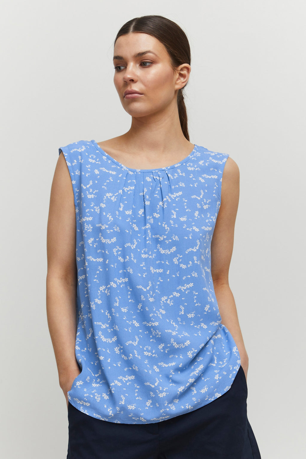 B.young Mouwloze Shirts Top JOELLA Dames Blauw
