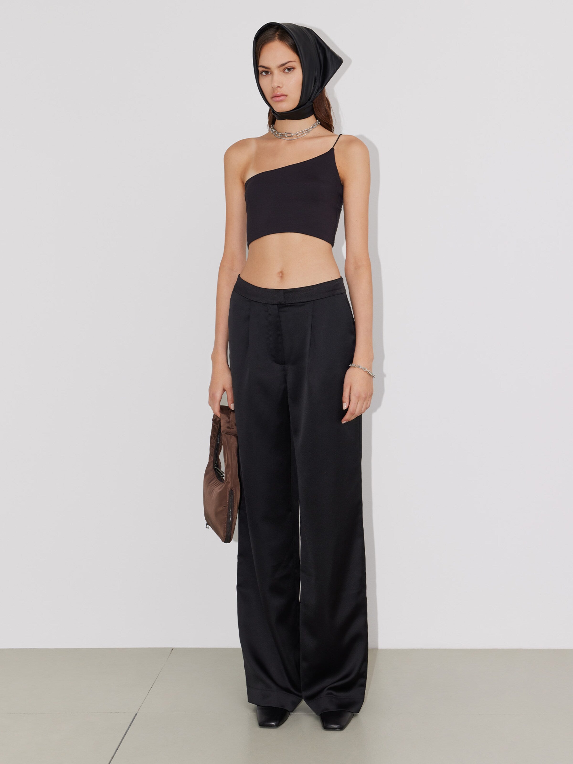  Crop Tops Top Mila Dames Zwart